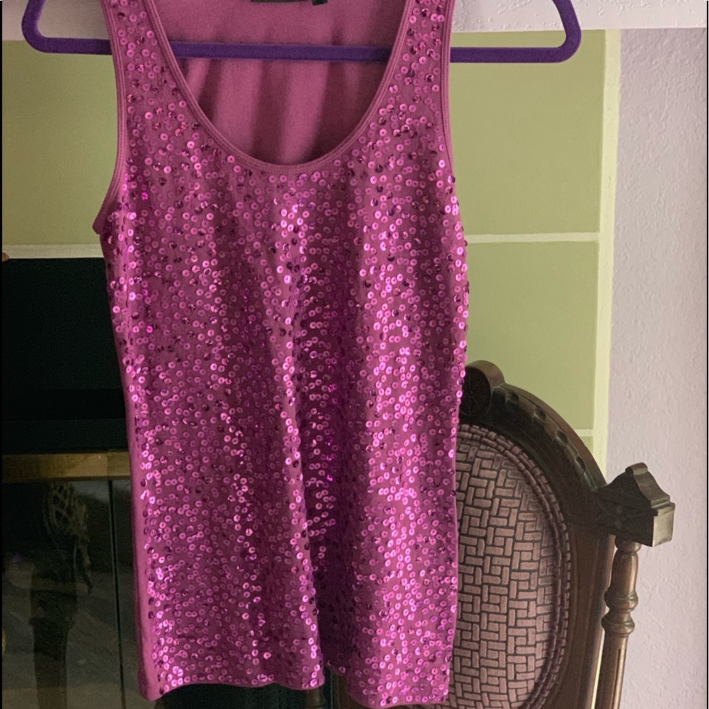 💜💜 APT.9 Sleeveless Top with Sequins ( M) 💜💜